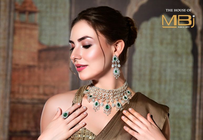 Pujo Jewellery Trends in Kolkata: Know What’s In This Year